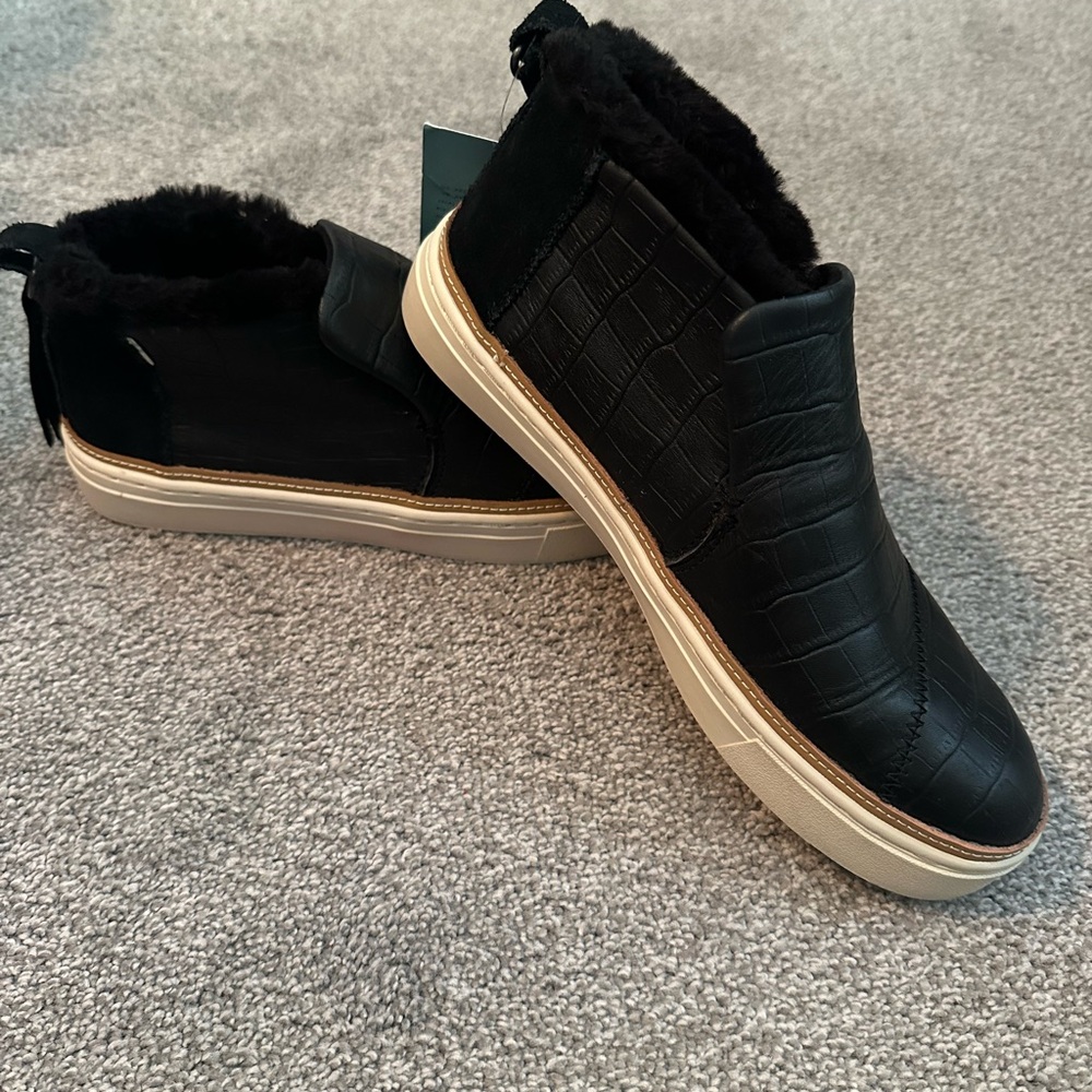 Black Croc-Embossed Slip-On Sneakers